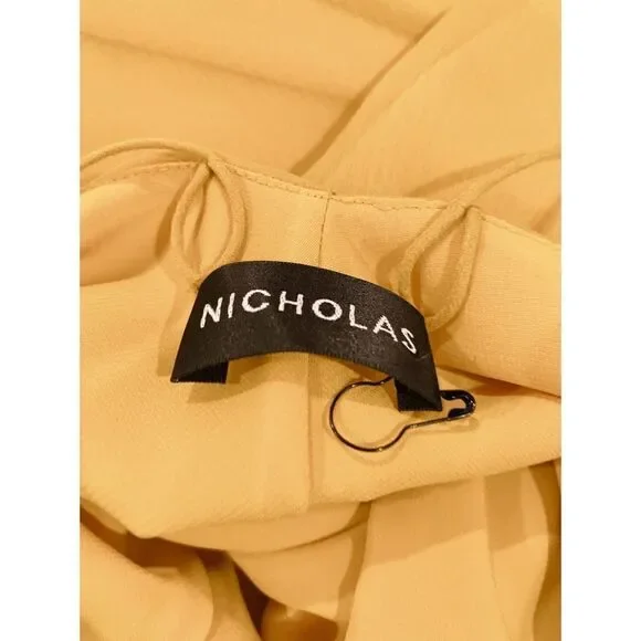 Brand New Nicholas 100% silk tie front Gown - Picture 9 of 10